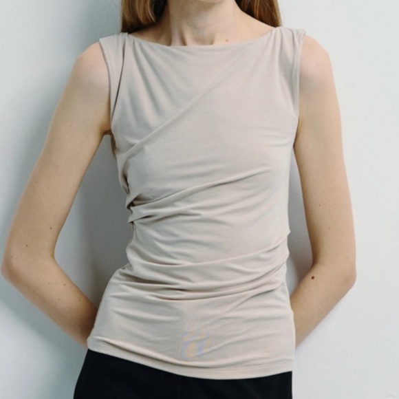 NWT Rue Sophie Fantina Side Pleat Top - Picture 1 of 4